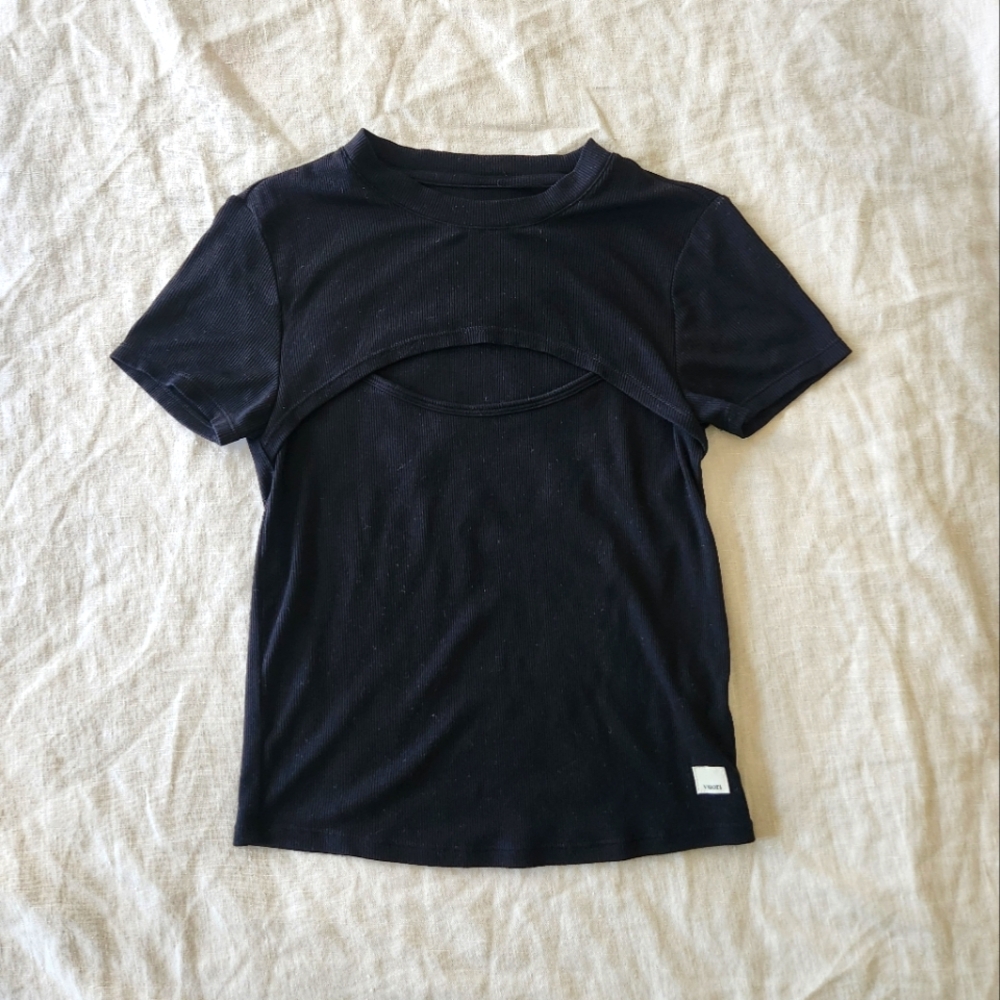 Vuori Cove Cutout Tee